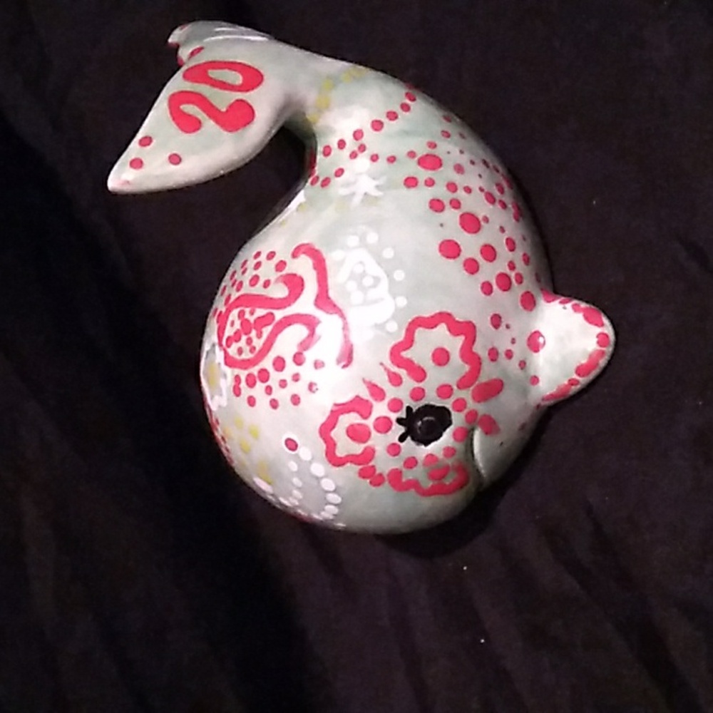 Hand Painted Colorful Ceramic Whale Figurine (B2) - Picture 5 of 10